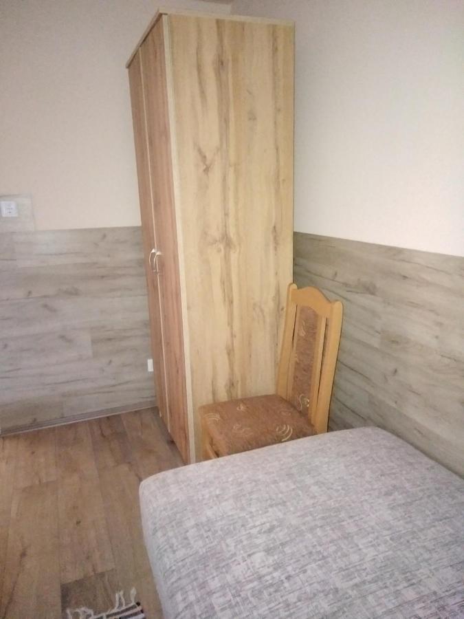 Budai Vam Apartmanhaz Pecs Exterior photo