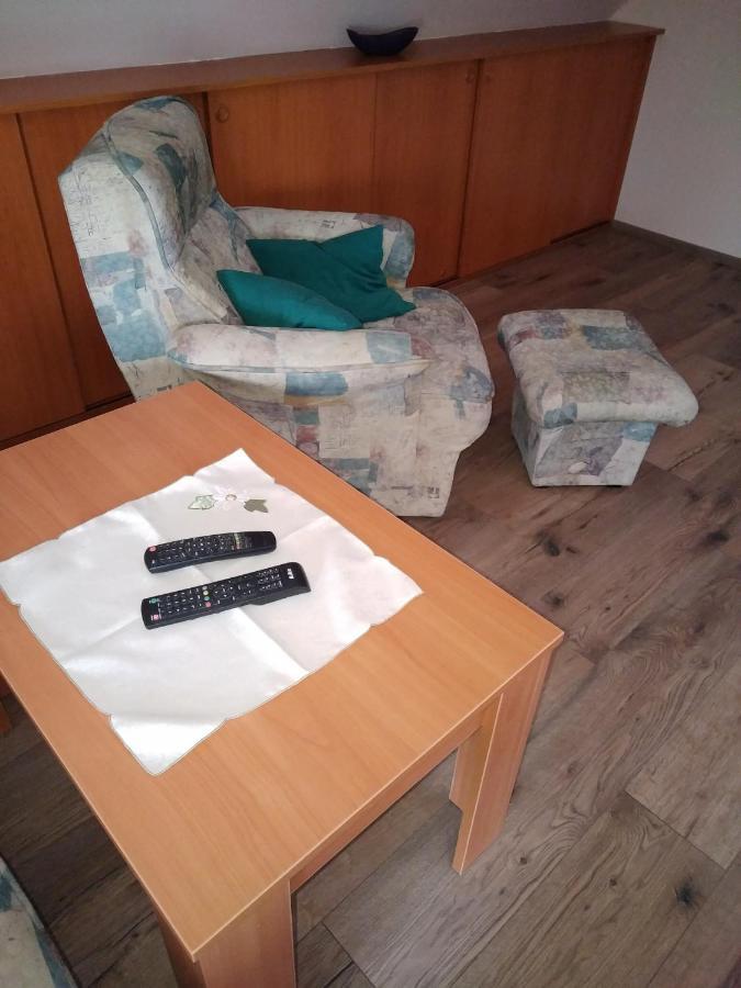 Budai Vam Apartmanhaz Pecs Exterior photo